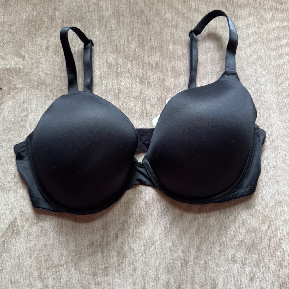 Victoria's Secret Black T-Shirt Bra with Seamless Design 36D